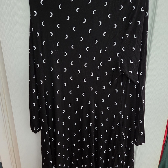 Hot Topic Moon Print Long-Sleeve Collared Dress- Size 3x- READ DESCRIPTION - Picture 5 of 7